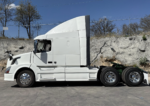 Volvo VNL 2015 D13 465hp At 12 vel. 40,000 lbs. - Image 4